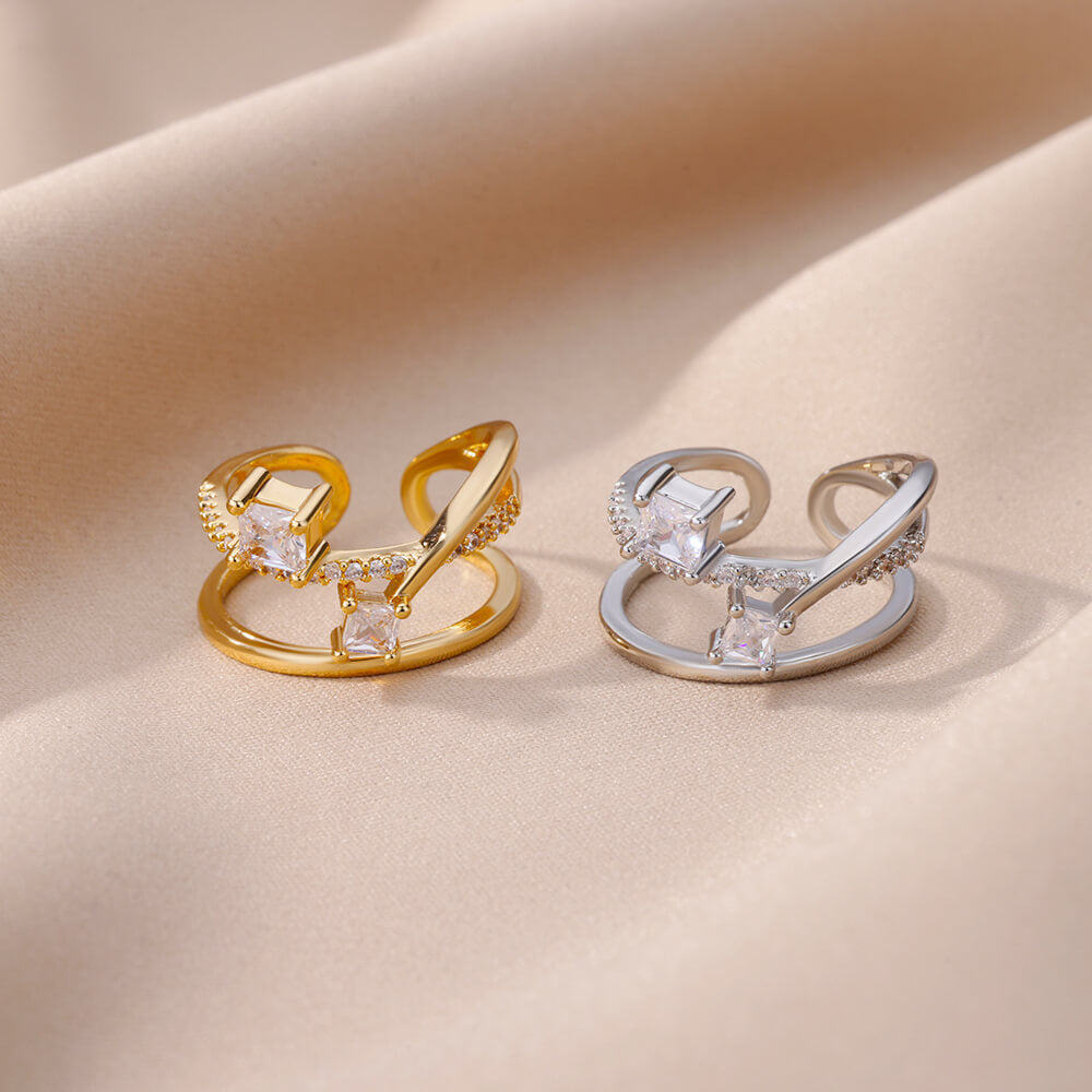 Elegant And Luxurious Heart-shaped Personalized Ring