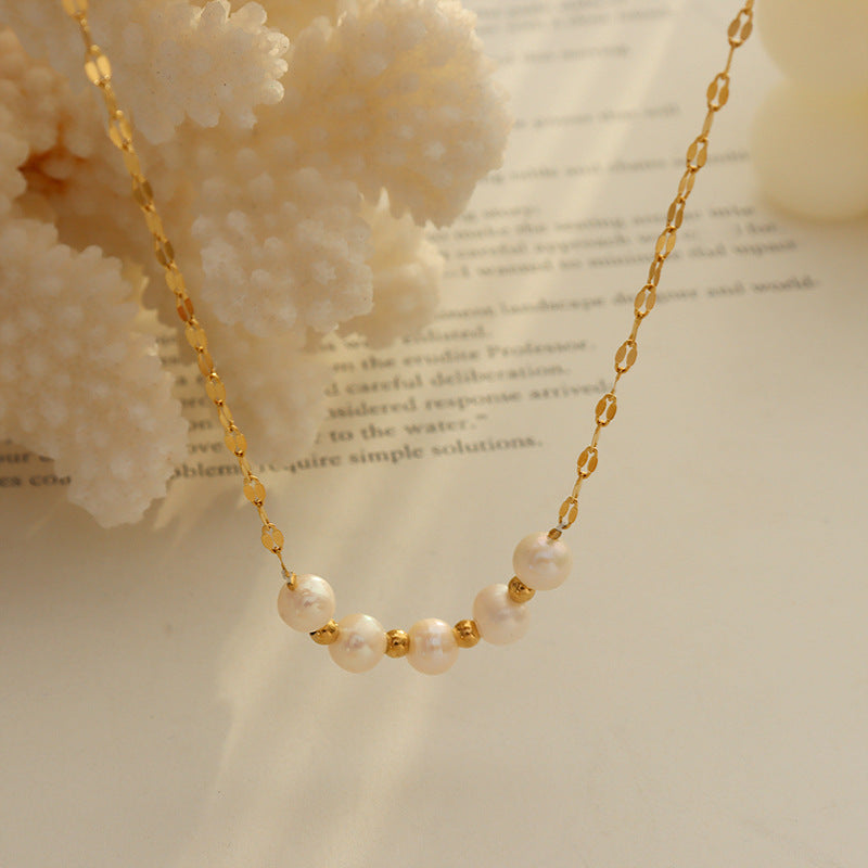 Fashion Personality Artificial Pearl Pendant Necklace French Style